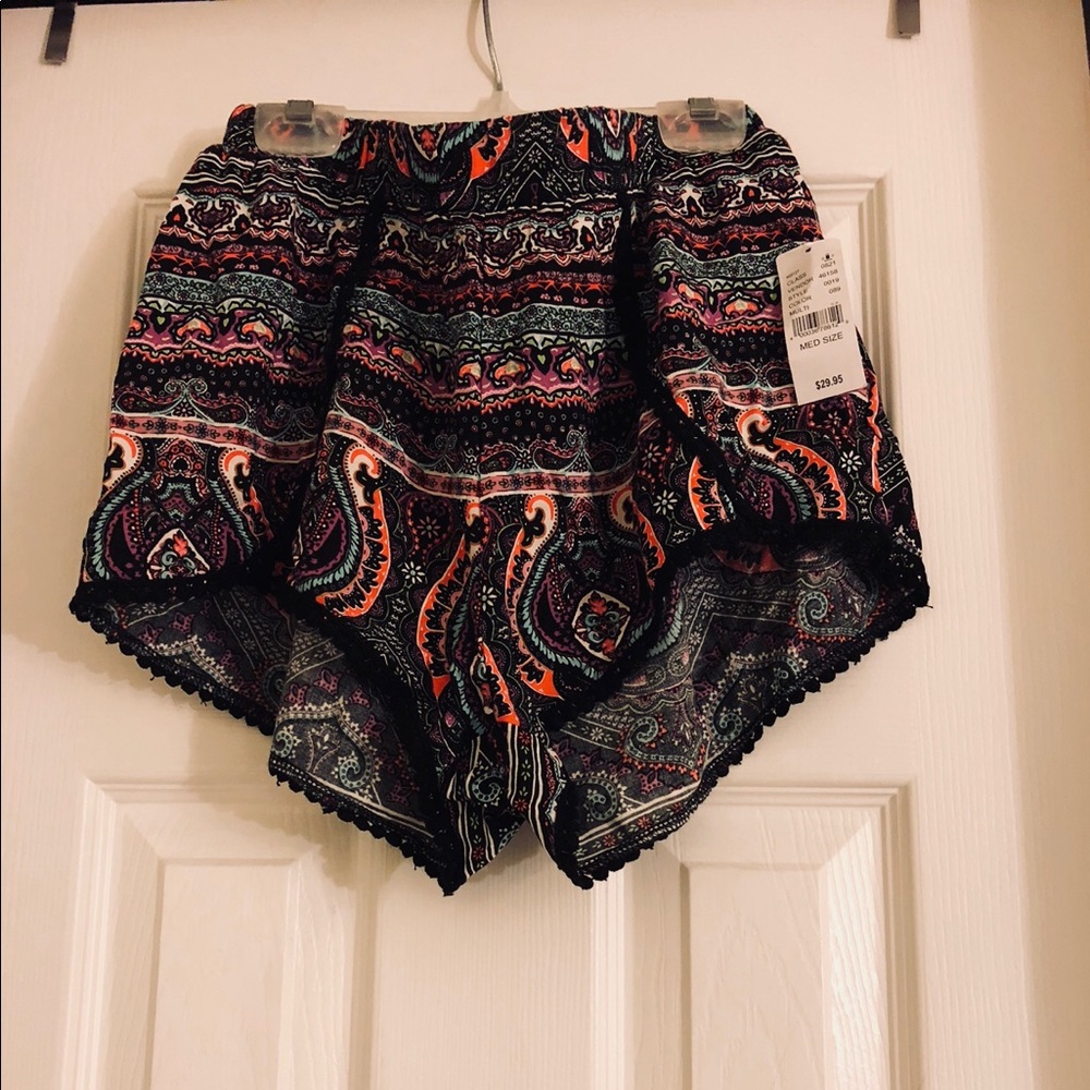 PacSun Printed Pom Pom Shorts
